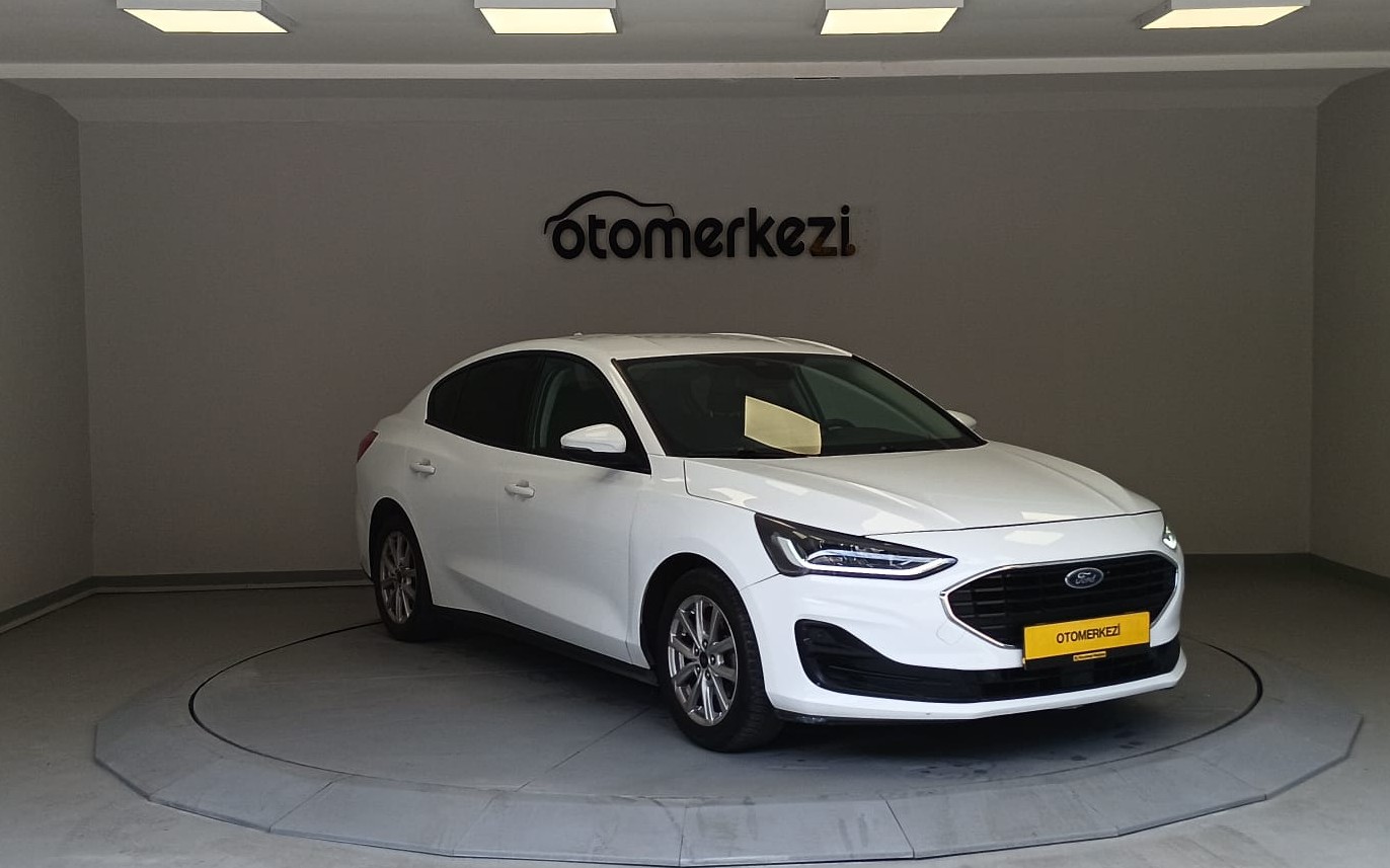FORD FOCUS 24